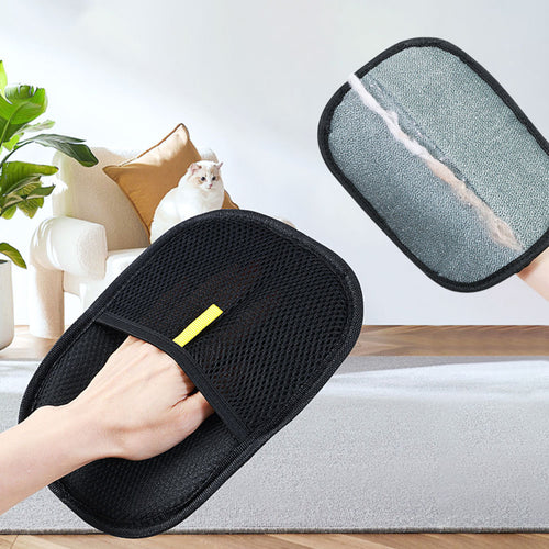 Pet grooming glove, front and back